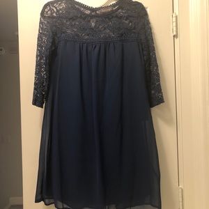 Navy blue lace detailed dress